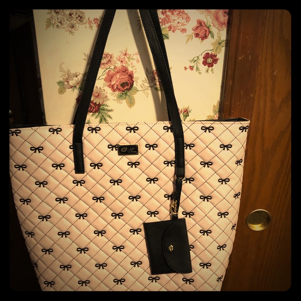Betsey Johnson purse
